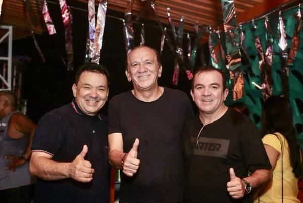Massilon quer quebrar o tabu de que os Medeiros Cursino só servem para o cargo de vice-prefeito