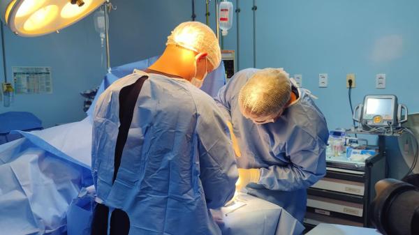 Crianças são beneficiadas em nova Jornada de cirurgia ortopédica em Parintins