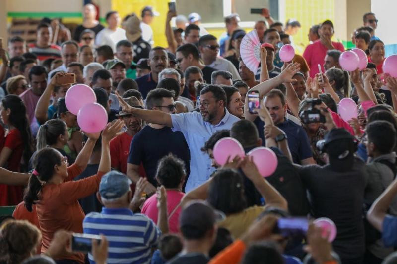 Em Borba, Wilson Lima entrega investimentos de R$ 34 milhões, incluindo pavimentação do Ramal do Mapiá