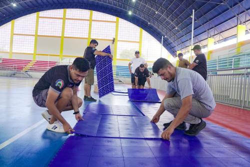 Ginásio da Vila Olímpica recebe piso modular 