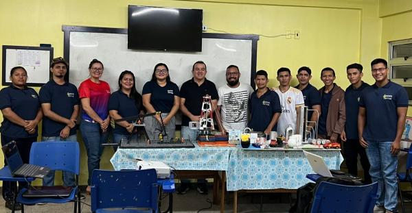 Massilon participa da aula de encerramento do curso de Petróleo e Gás do Cetam Parintins