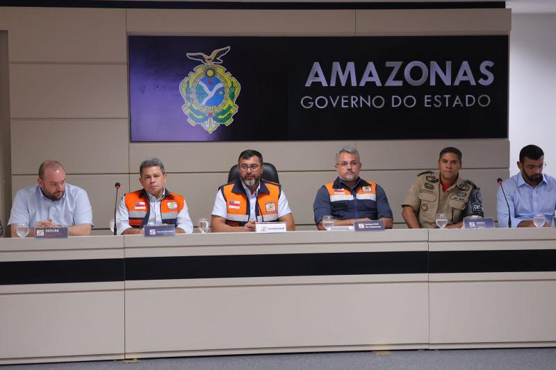 Governo do Amazonas articula a liberação dos serviços de dragagem que iniciarão no segundo semestre