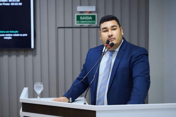 Alex Garcia solicita reforma da Escola Municipal Alberto Kimura Filho, no São Sebastião do Saracura