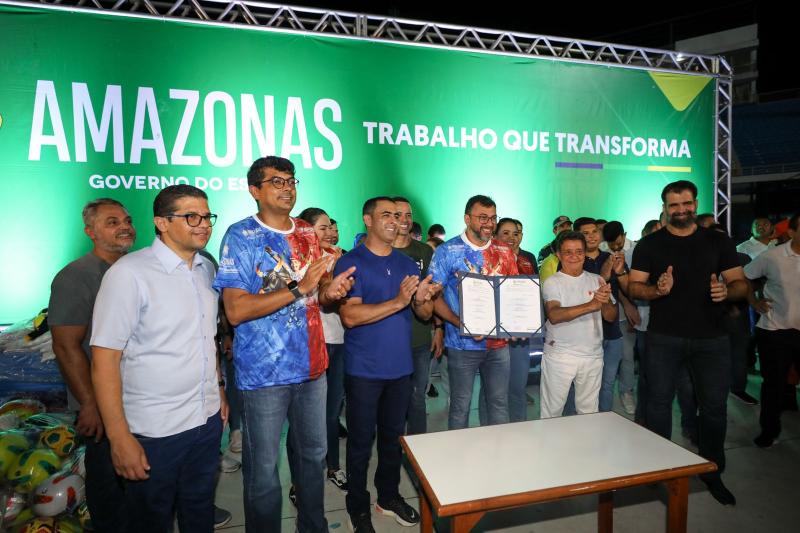 Caprichoso e Garantido firmam compromisso para aderir à reciclagem durante Festival de Parintins