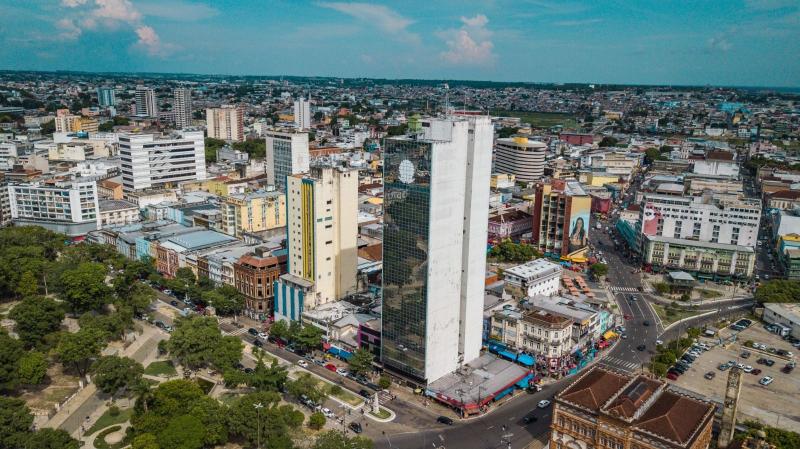 Governo publica edital do Amazonas Meu Lar para restauração do antigo prédio da Receita Federal