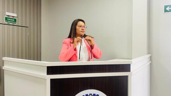 Márcia Baranda solicita reforma da Escola Santa Maria da Comunidade N.S. do Perpétuo Socorro do Remigio Márcia Baranda solicita reforma da Escola Santa Maria da Comunidade N.S. do Perpétuo Socorro do Remigio