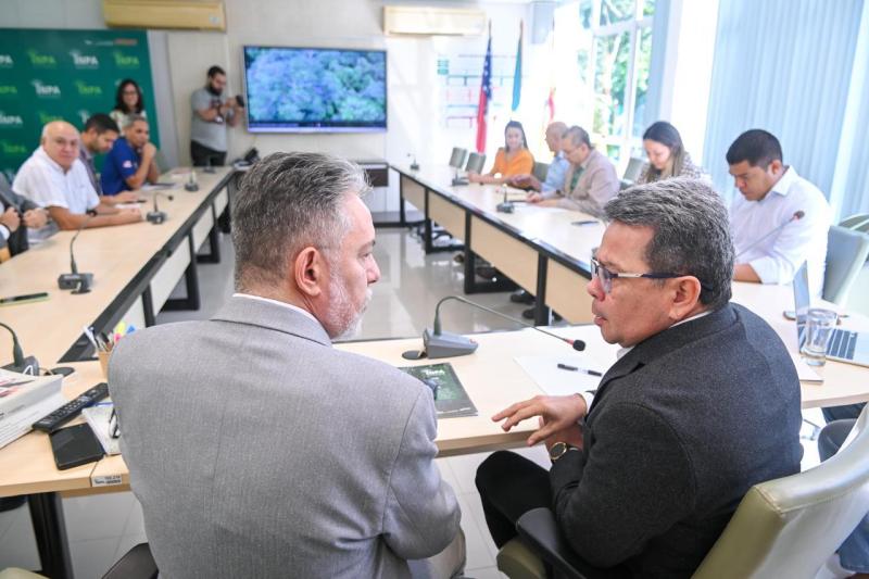 Governo do Amazonas e Inpa/MCTI articulam soluções conjuntas para combater eventos climáticos extremos