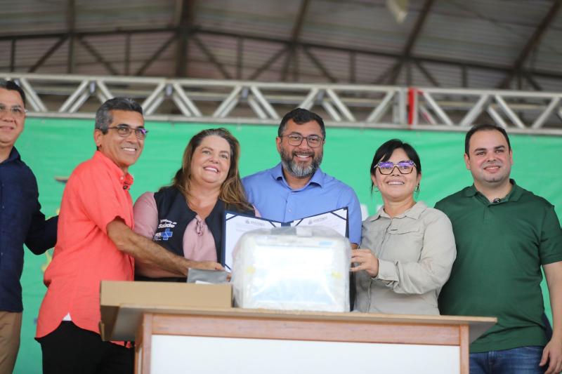 Em Manicoré, Wilson Lima destaca investimento de R$ 60 milhões em infraestrutura, reforma de escolas e entregas para setores social e primário