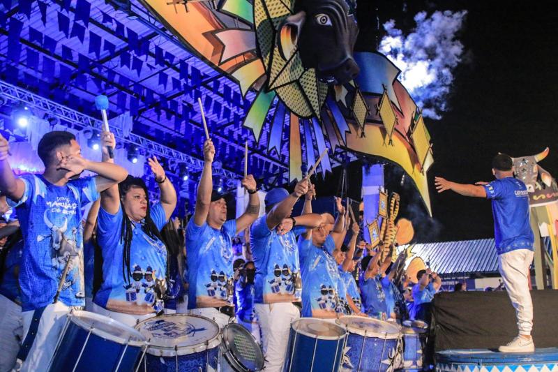 Ritmo e história: Ensaio Show do Boi Caprichoso homenageia Marujada de Guerra