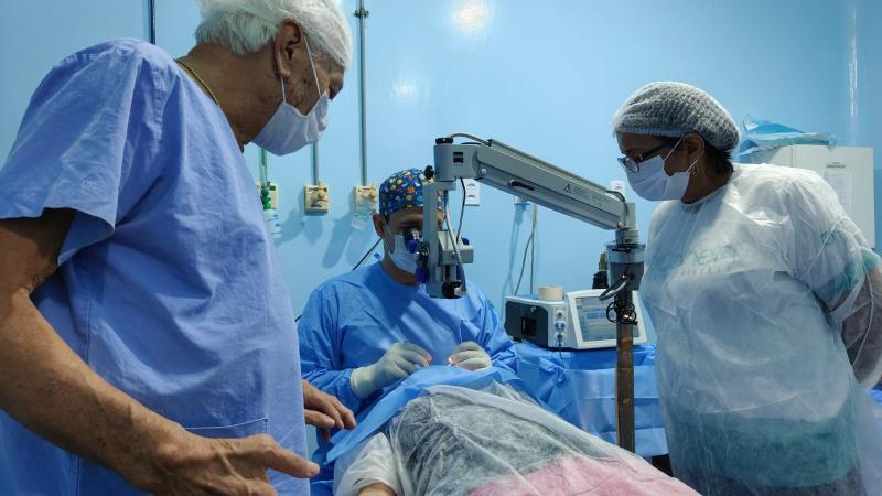 Jornada de cirurgia oftalmológica alcança mais 60 pacientes, em Parintins