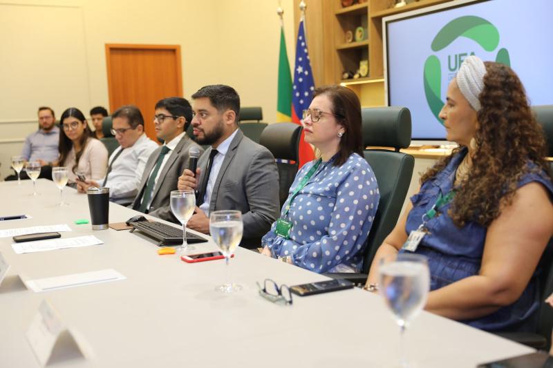 Voto livre: UEA lança cartilha de combate ao assédio eleitoral