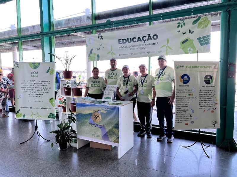 TCE-AM realiza ação de conscientização ambiental integrada entre portos de Manaus e Parintins