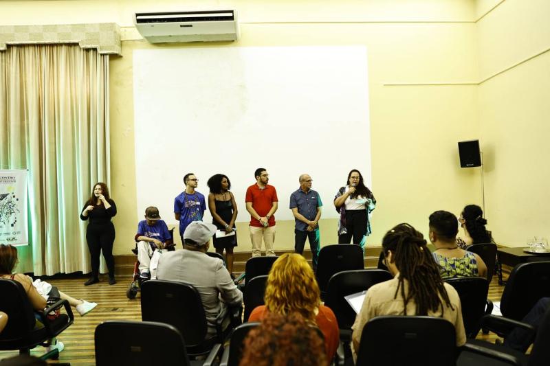 Encontro de Profissionais da Dança do Amazonas segue até sábado com debates e performances artísticas