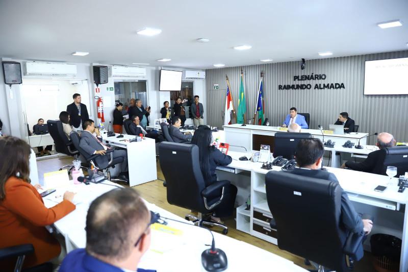 Câmara de Parintins retoma trabalhos em plenário para o segundo semestre de 2024