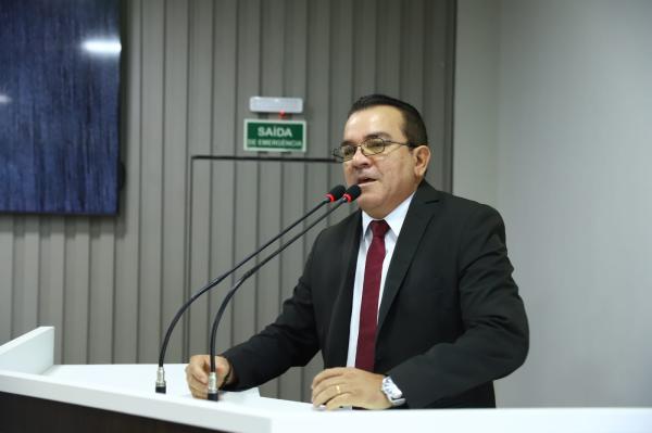 Massilon apresenta demanda da Comunidade Sagrado Coração de Jesus do Rio Tracajá 