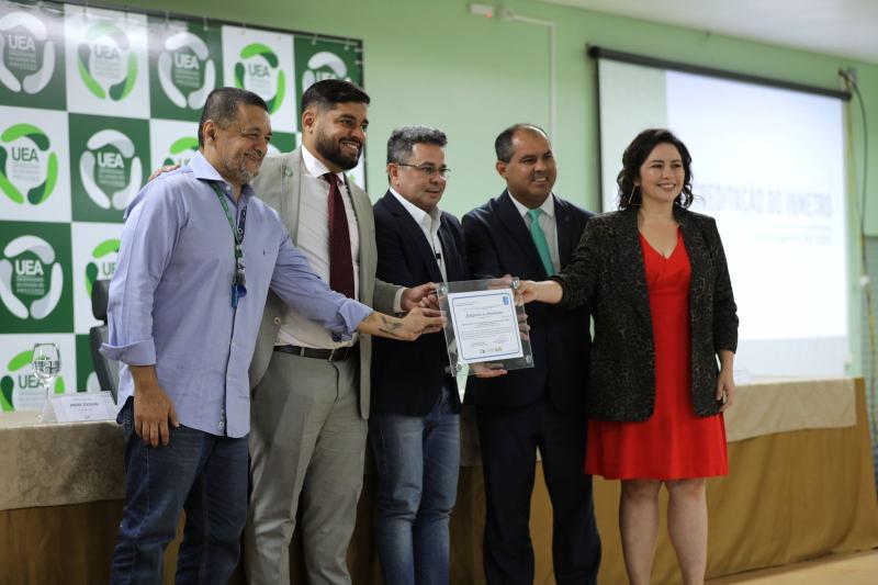 UEA é a primeira universidade pública da região norte a ter laboratório acreditado pelo Inmetro