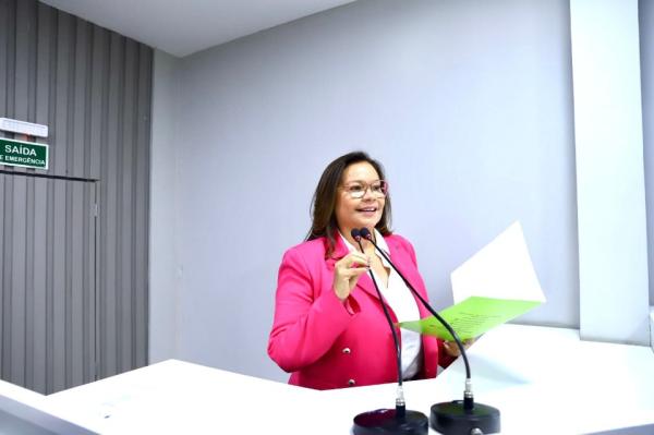 Vereadora Márcia Baranda propõe Programa de Alimentação Especial para alunos com seletividade alimentar em Parintins