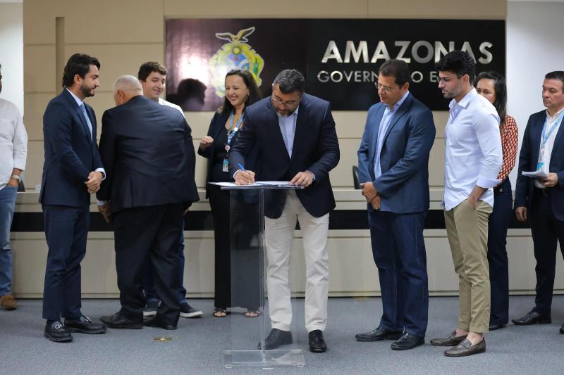 Governador Wilson Lima assina novos contratos para construção de 496 apartamentos pelo programa Amazonas Meu Lar