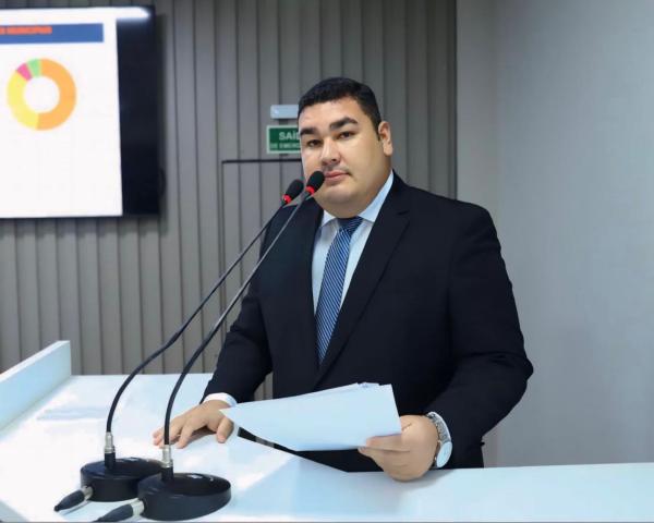 Vereador Alex Garcia propõe Emendas Impositivas para Saúde, Educação, Idosos, Causa Animal e Assistência Social