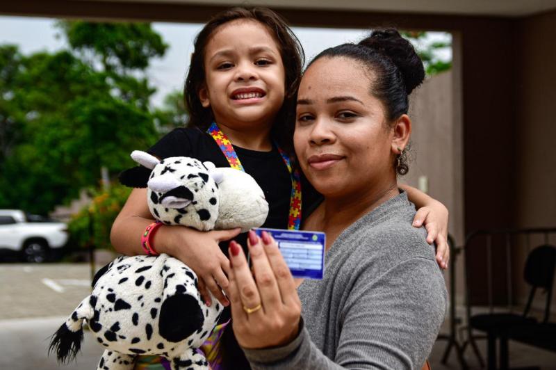 Governo do Amazonas convoca para retirada de 1,3 mil carteiras de identificação PcD, a partir desta sexta-feira