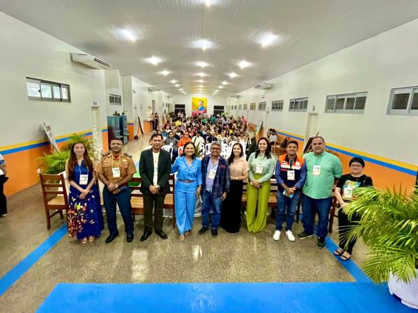 Conferência do Meio Ambiente em Parintins é aberta com ampla participação popular