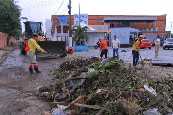 Mutirão de Limpeza em Parintins avança, atendendo diversos bairros da cidade
