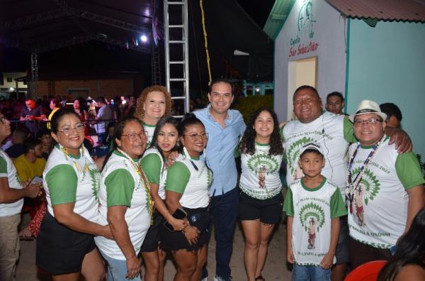 Prefeito Mateus Assayag no Terreiro de Umbanda da Mãe Bena, atitude do respeito religioso Prefeito Mateus Assayag no Terreiro de Umbanda da Mãe Bena, atitude do respeito religioso