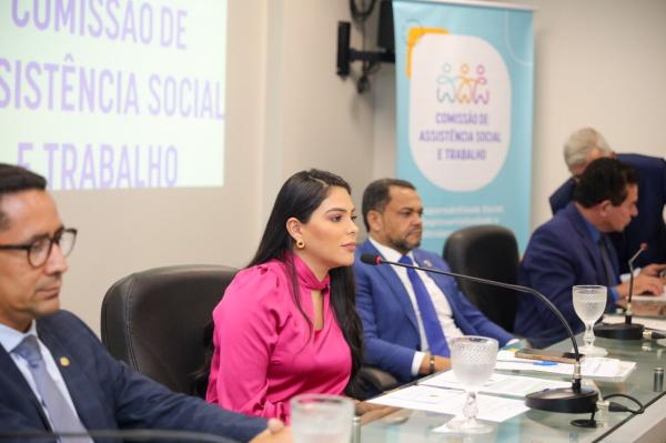 Deputada Mayra Dias ampliará ações da Comissão de Assistência Social no Amazonas