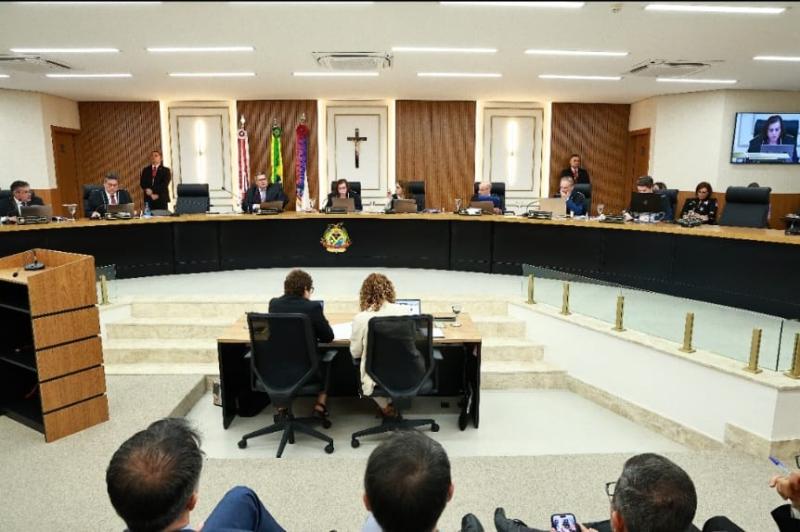 TCE-AM aplica R$ 31 mil em multas ao ex-prefeito de Careiro por irregularidades em licitações