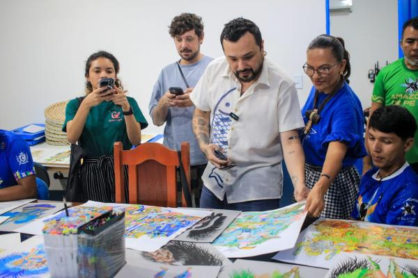Boi Caprichoso recebe Estúdio D e designer Carlos Penna para criação de nova coleção de joias Boi Caprichoso recebe Estúdio D e designer Carlos Penna para criação de nova coleção de joias