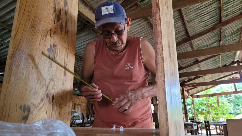 Prosai Parintins: Moveleiros comemoram chegada da nova rede de abastecimento de água
