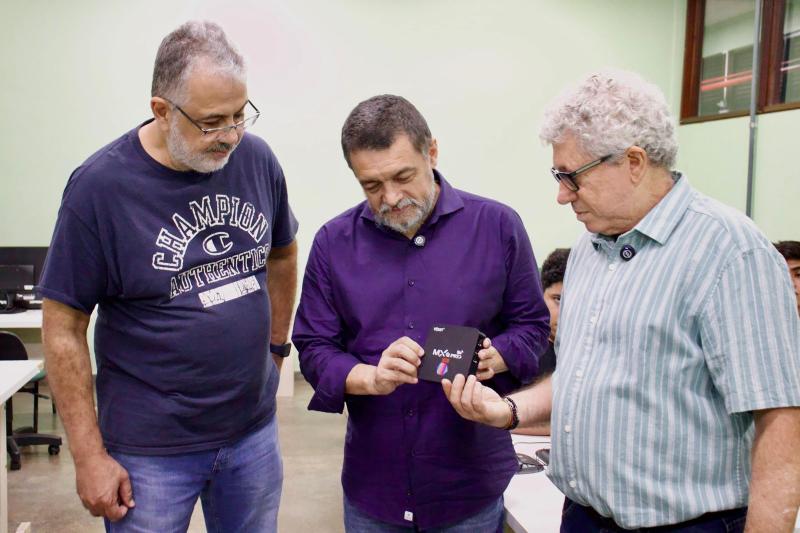 Projetos da EST/UEA para reuso sustentável de equipamentos apreendidos pela Receita Federal ganham destaque nacional