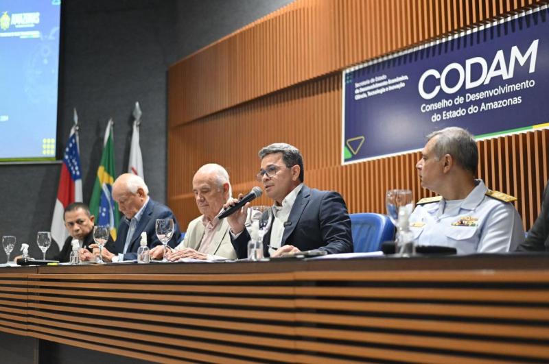 Governo do Amazonas aprova R$ 1,4 bilhão em novos investimentos e 1,6 mil empregos para o PIM Governo do Amazonas aprova R$ 1,4 bilhão em novos investimentos e 1,6 mil empregos para o PIM