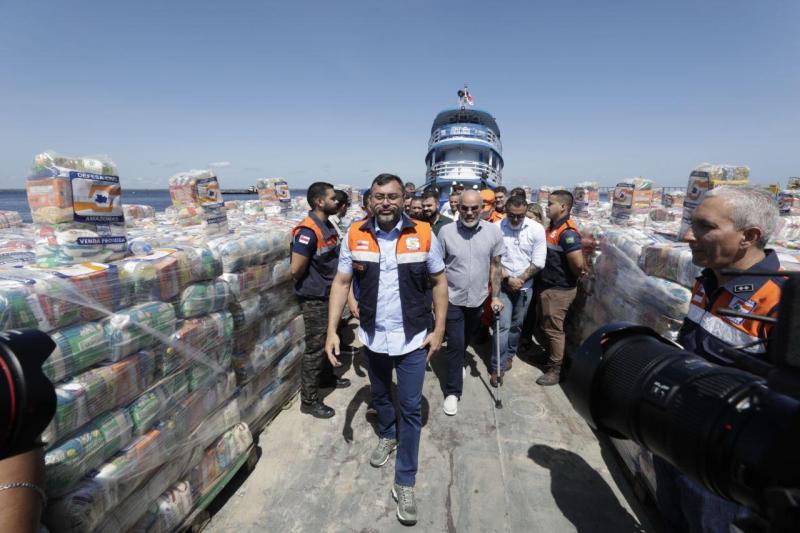 Operação Cheia 2025: Governador Wilson Lima acompanha o envio de ajuda humanitária para municípios do Madeira Operação Cheia 2025: Governador Wilson Lima acompanha o envio de ajuda humanitária para municípios do Madeira