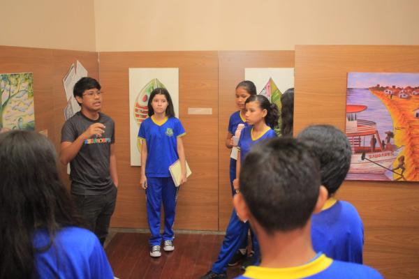 Semana de Museus: Palácio Cordovil promove diálogo com jovens em visita da Escola Charles Garcia