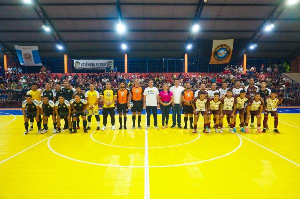 4ª Copa Seo Jovem de Futsal realiza rodada decisiva nesta quarta (21) 4ª Copa Seo Jovem de Futsal realiza rodada decisiva nesta quarta (21)