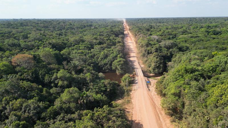 Prefeitos do Amazonas apoiam nova Lei Geral do Licenciamento com emenda de Eduardo Braga para destravar a BR-319