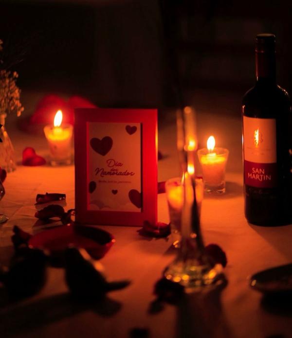 Villa Bulcão e Eventus transformam o Dia dos Namorados em Parintins com experiências românticas, flores naturais e gastronomia exclusiva Villa Bulcão e Eventus transformam o Dia dos Namorados em Parintins com experiências românticas, flores naturais e gastronomia exclusiva