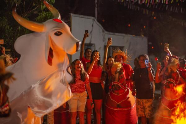 Nação encarnada festeja Santo Antônio com Tradição, Fé e Alegria