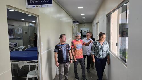Prefeito de Parintins, Mateus Assayag, realiza reforma da Emergência do hospital Jofre Cohen