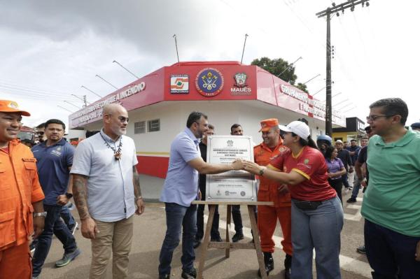 Maués ganha reforço na segurança com instalação de estrutura do Corpo de Bombeiros; entrega foi feita pelo governador Wilson Lima