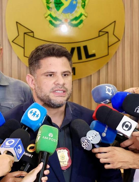 Polícia Civil apreende adolescente envolvido em agressão que resultou na morte de outro adolescente Polícia Civil apreende adolescente envolvido em agressão que resultou na morte de outro adolescente