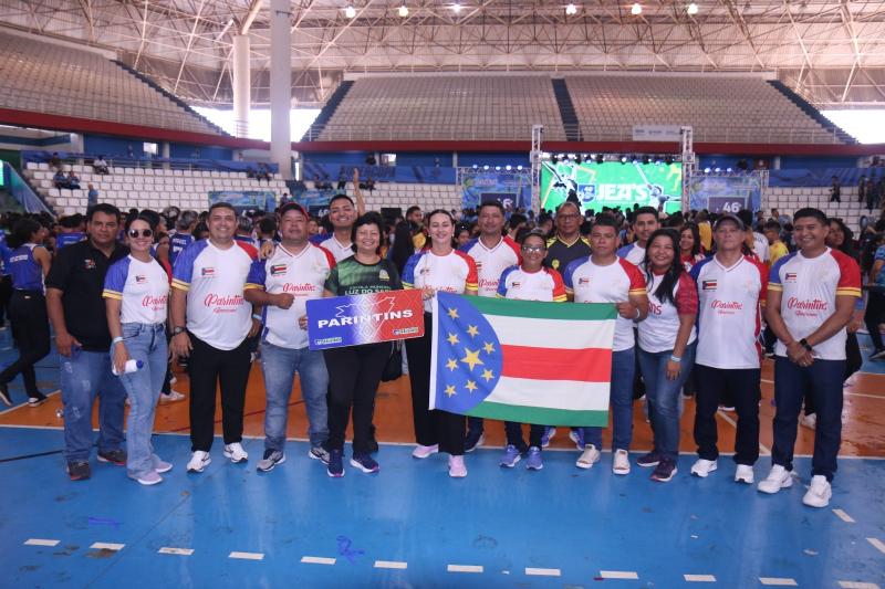 Com maior delegação da história, Parintins participa da abertura do 46º Jogos Escolares do Amazonas Com maior delegação da história, Parintins participa da abertura do 46º Jogos Escolares do Amazonas