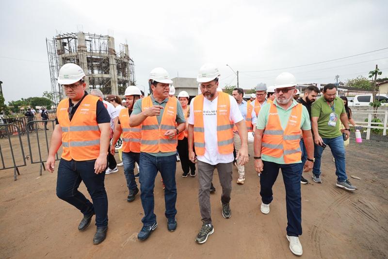 Prosai Parintins avança nas obras do novo sistema de abastecimento de água, com foco nos reservatórios Prosai Parintins avança nas obras do novo sistema de abastecimento de água, com foco nos reservatórios