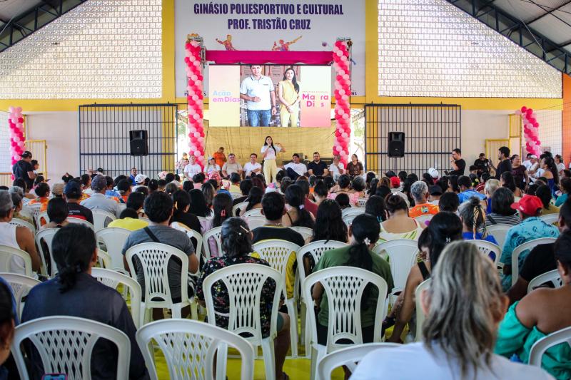 'Ação em Dias' leva mais de 1,4 mil atendimentos gratuitos aos moradores do Itaúna 1, em Parintins