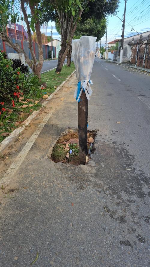 Vereadora Márcia Baranda solicita melhorias para a Rua Sá Peixoto