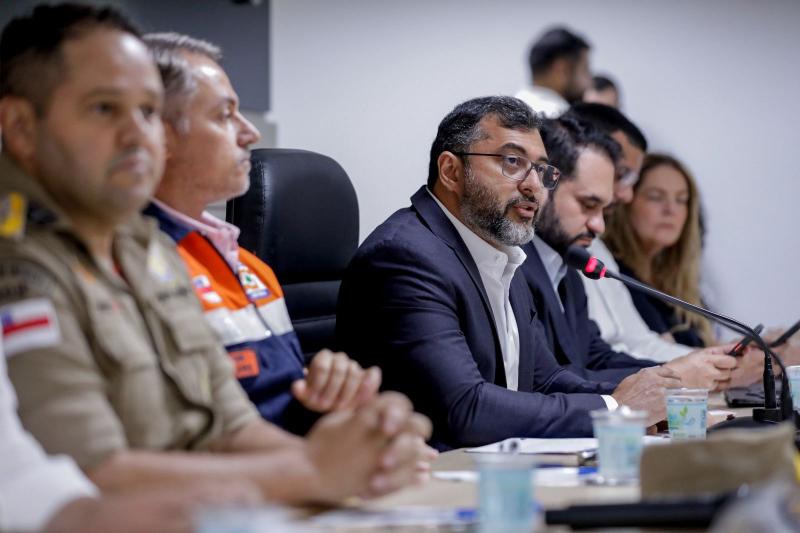 Governador Wilson Lima apresenta ações para enfrentamento à estiagem e faz balanço da Operação Cheia 2025 Governador Wilson Lima apresenta ações para enfrentamento à estiagem e faz balanço da Operação Cheia 2025