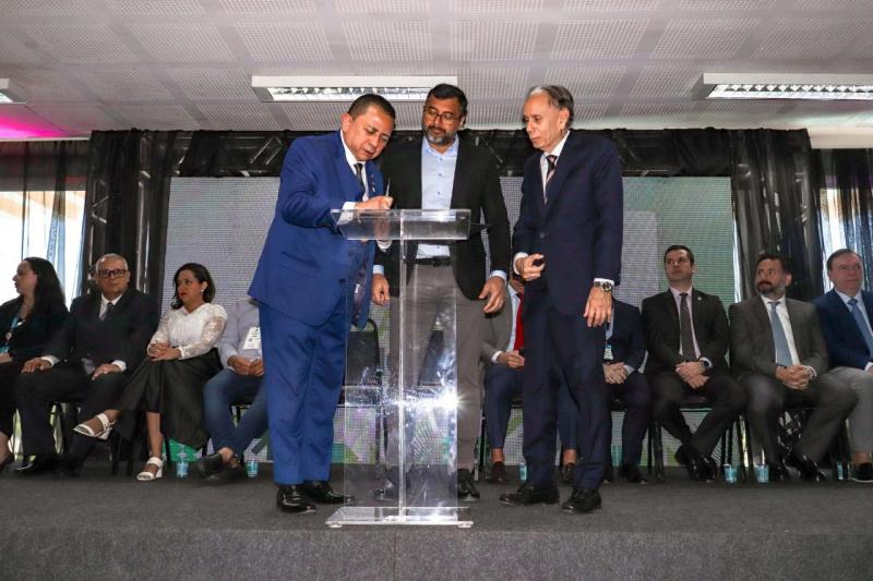 Ciama e AAM firmam termo de cooperação para fortalecer os municípios do Amazonas Ciama e AAM firmam termo de cooperação para fortalecer os municípios do Amazonas