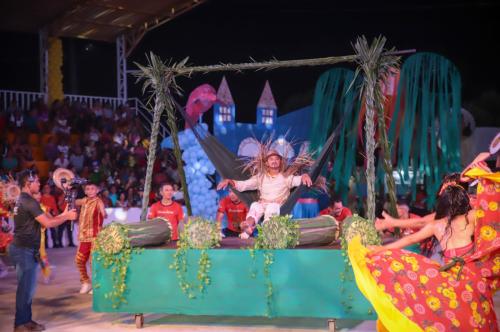Pássaros e quadrilhas encantam na abertura do 20º Festival do Mocambo do Arari