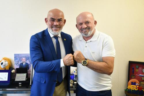 Vereador Cabo Linhares cumpre agenda institucional em Manaus e se reúne com o deputado estadual Cabo Maciel